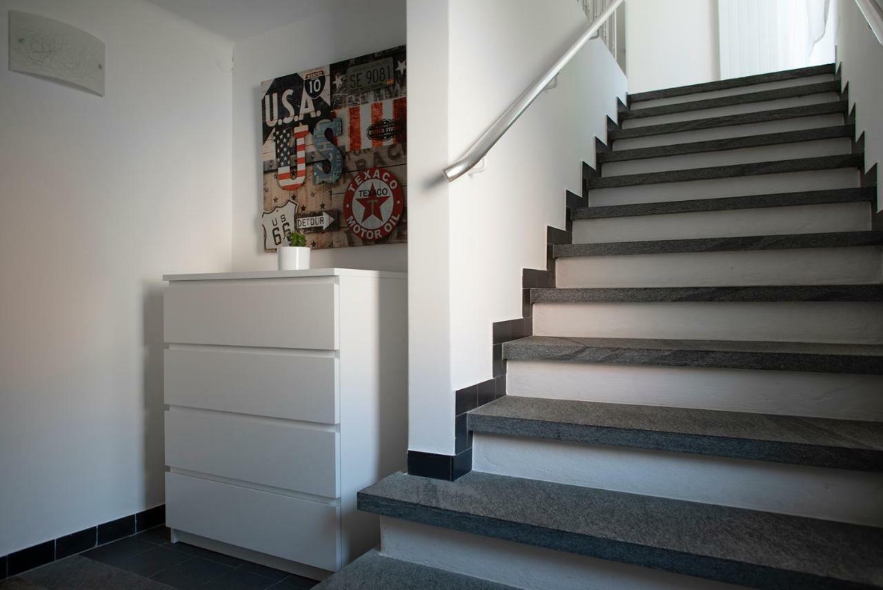 Locarno, Casa Pioda - Nahe Zentrum, Mit Balkon Und Parkplatz Luaran gambar